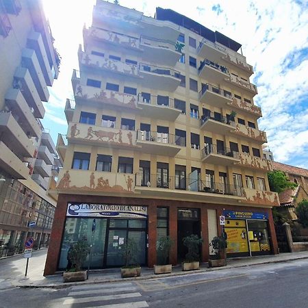 A Un Passo Dal Centro Hotel Palermo Exterior photo