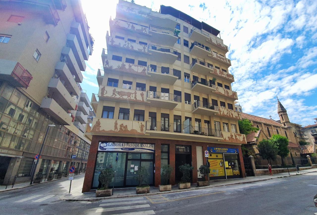 A Un Passo Dal Centro Hotel Palermo Exterior photo